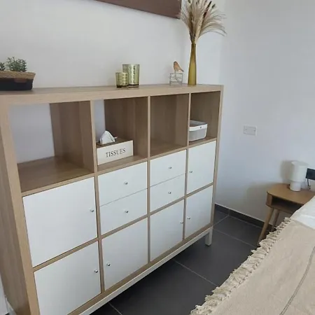 Del Vigneto 산타나아레시