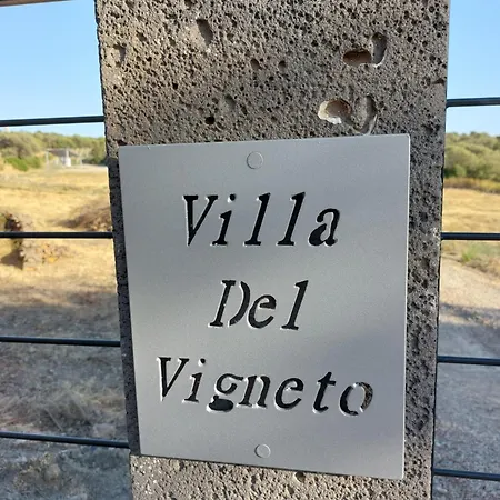 Del Vigneto לינה וארוחת בוקר SantʼAnna Arresi